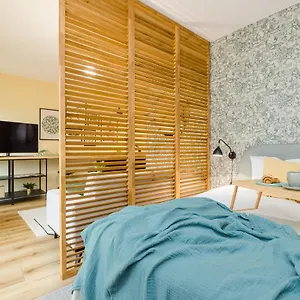 Shortstaypoland Sierakowskiego Warszawa